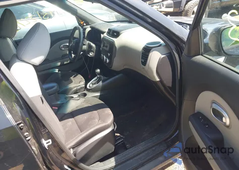 2015 Kia Soul from USA, damaged, VIN KNDJN2A29F7181858